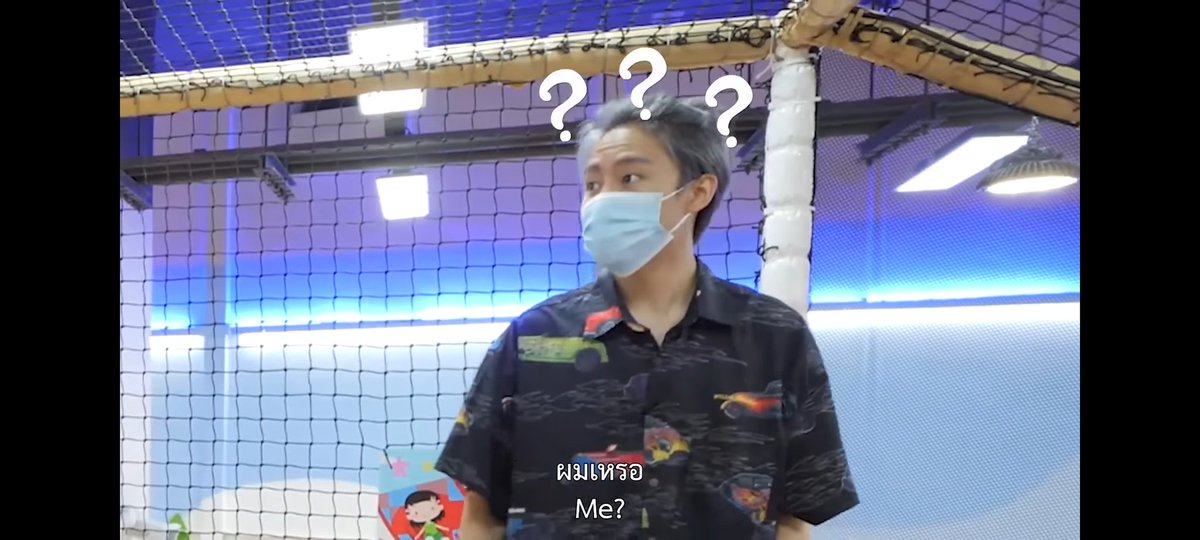 PromMarkLatam's tweet photo. En el siguiente juego tenían que aventarse en una como llanta...
🗣: quién será el primero?
🦖: Mark
🖤: yo?
🤣🤣 Prom es un diablillo 😈
#PartofMeEP3
#prompayy #MSIWAT https://t.co/pKJoaV44tO