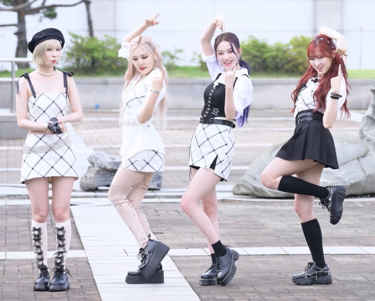 I.                          E.                    E.                 E.