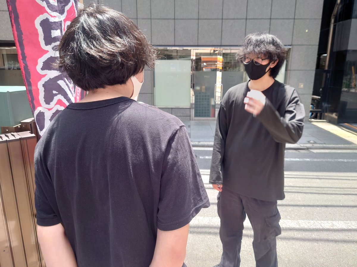 3www_omo_studio's tweet photo. スタッフより。

ねぇ、なんで？なんで長袖なの？ https://t.co/1SzhIIIhMt