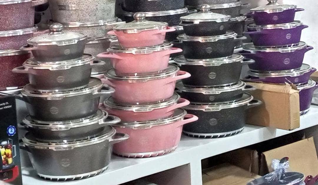 janeritte_'s tweet photo. Wapenda vyombo wetuu #KitchenPlus sasa tuko Kariakoo... Vitu ni vingiii beii ni Ganda la ndiziiiiii balaaa... Fila dukani, join group kuweka order tukufanyoe delivery chap! Karibuni sana....

Group link: https://t.co/QI1sGoIs4Q

Phone no: 
0766727272 https://t.co/0fPt71kAW4