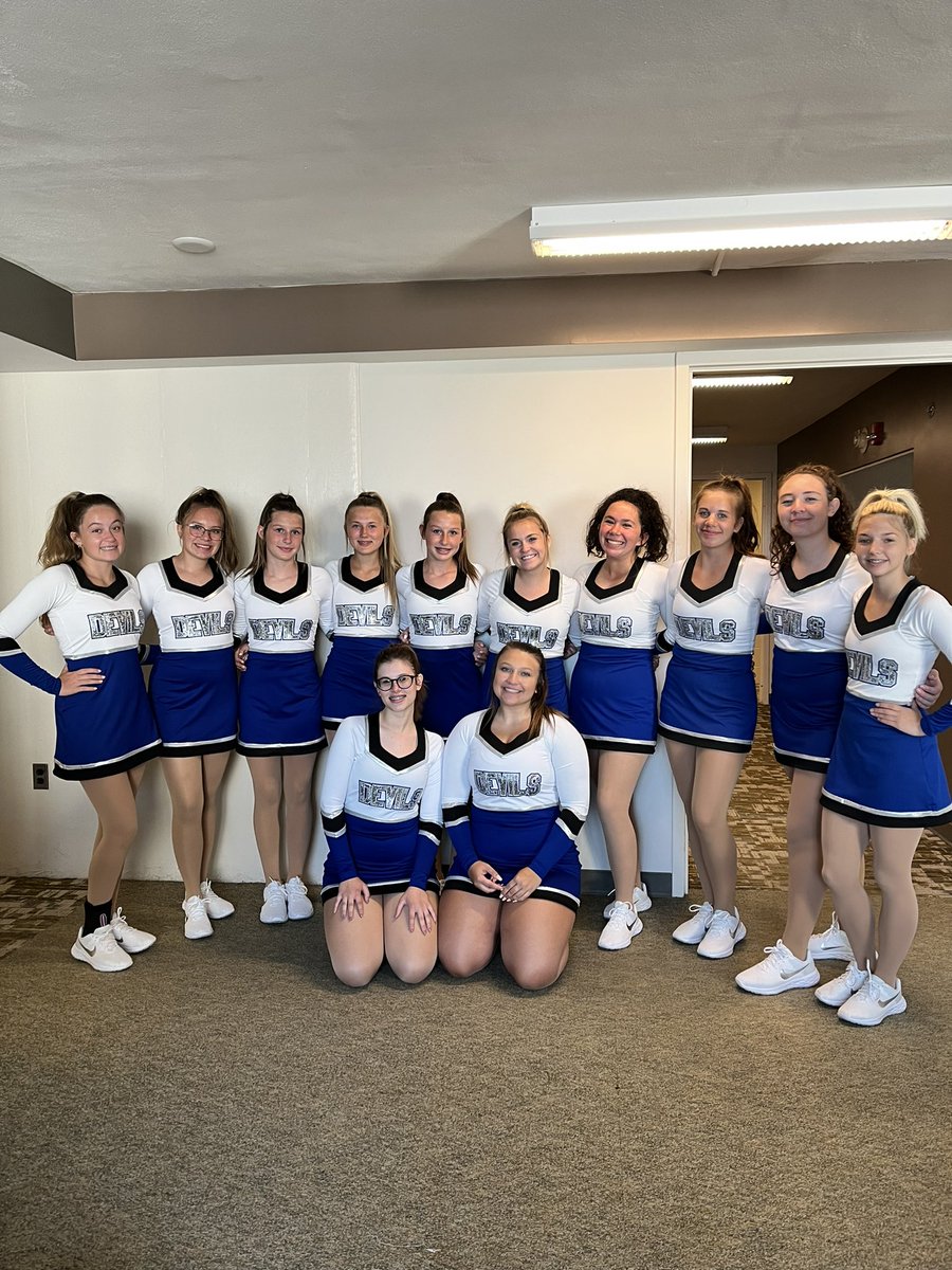 First day of dance camp with the 2022 squad. Ready for home routine evaluation!