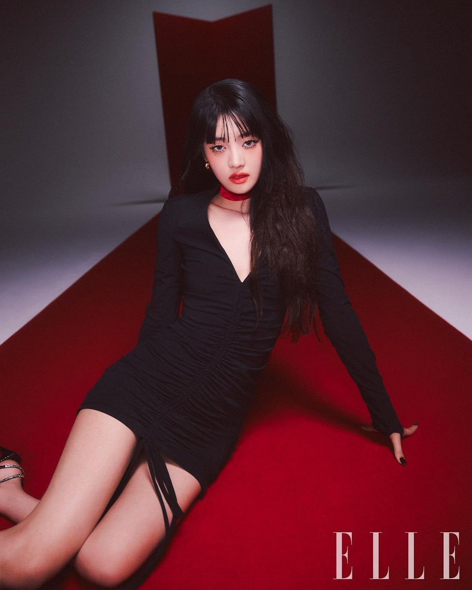 JaaThuan's tweet photo. ในที่สุด ความสามารถของน้องก็มีคนมองเห็นกันมากมาย #MINNIE มีงานกับ ELLE x MACcosmetics อ่า ๆ ดีใจ มินนี่ สวยมาก 😭
#GIDLE #มินนี่ #민니 https://t.co/ZxbHTzICK2