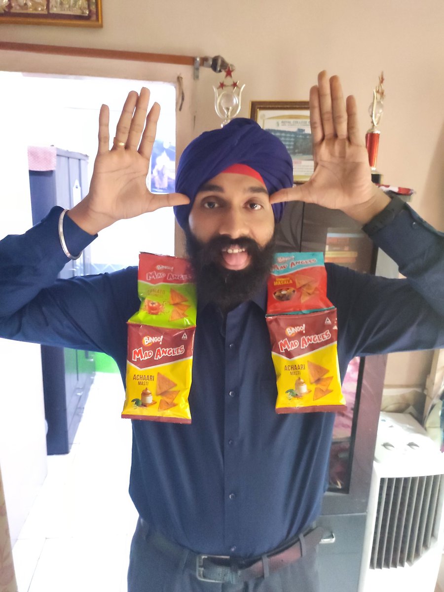 TheDataAnalyser's tweet photo. @LifeAtHGS All other answers in a serious mood, so this one in a lighter one.

Wish to have my first overseas win. ❤️

Join friends
@itsPriynkaM
@CHUNMUN143
@iSubho7
@blessedkamal
@MrRajput2212

#MakeA10 
#Jamaica
#HGSJamaica 
#10YearsOfHGSJamaica,   
#LifeAtHGS #TeamHGS #10

@BingoSnacks https://t.co/a4TfRZcqQ1