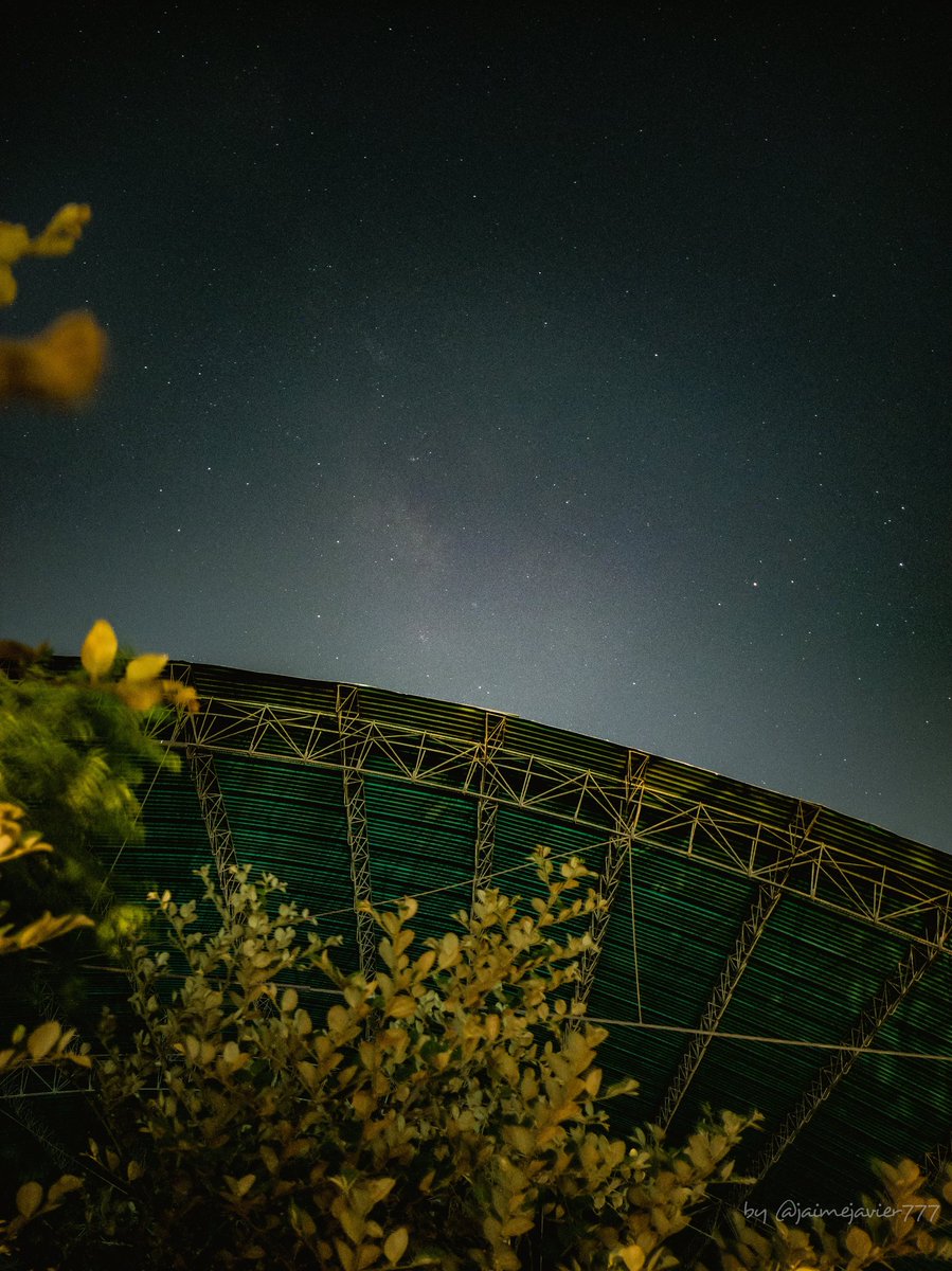 jaimejavier777's tweet photo. Cielos Marabino
A pesar de la contaminación lumínica de dónde vivo 🌌✨📸
#pocof3 #pocoglobal #night #photooftheday #landscapephotography #rawphotography #SMARTPHONE #star #constelation https://t.co/zSBTY6Q4lH