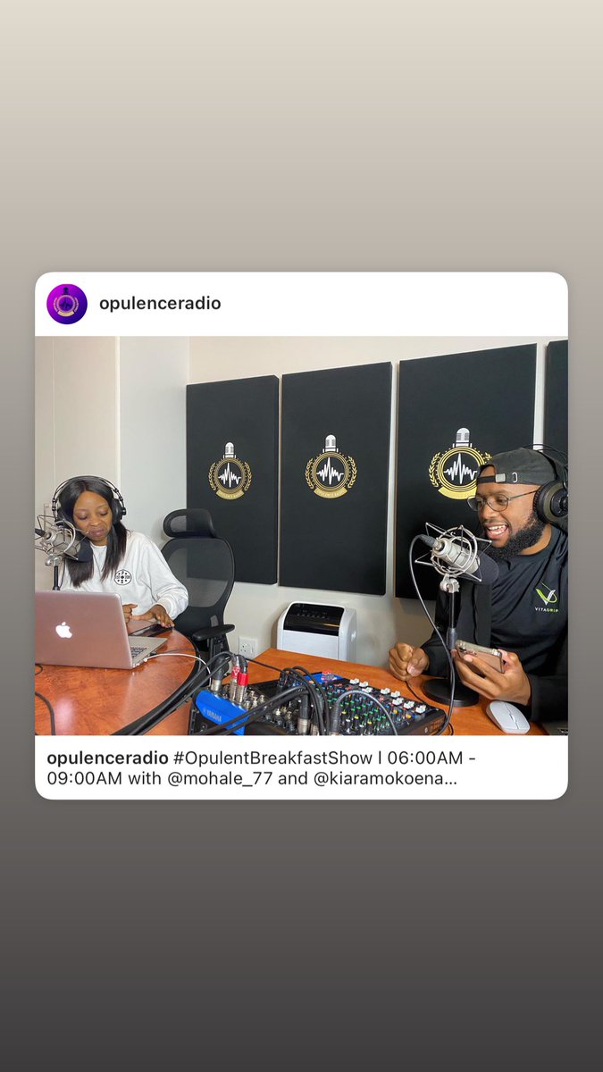 opulenceradio's tweet photo. #OpulentBreakfastShow l 06:00AM - 09:00AM with @mohale_motaung and @kiaramokoena 

The Breakfast Show Team is bringing you an epic edition of The Ultimate Opulent Friday show. Tune in to wrap up your week on a high note. https://t.co/fdKCzc8zEb