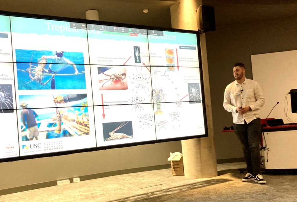 CBioinnovation's tweet photo. Now budding #lobster expert @tombanksusc on #lobsters and #RNAi to understand these elusive #silencing #mechanisms https://t.co/8bnXWRgkjO