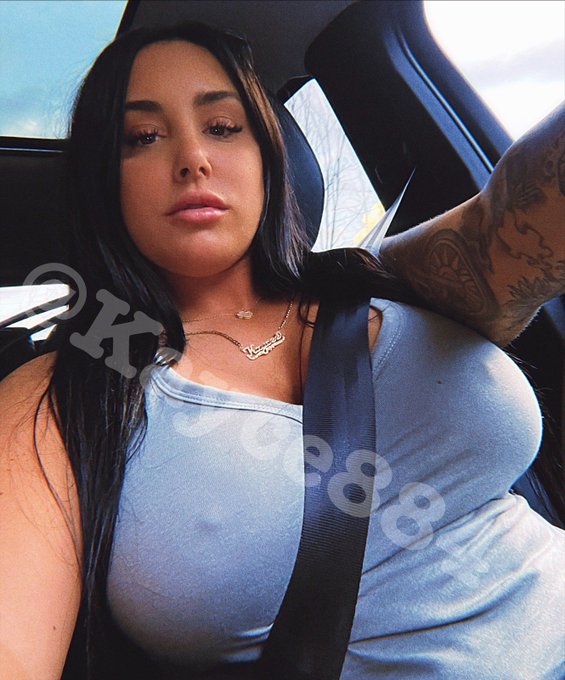 And then I wonder why they always stop and stare https://t.co/Ro1iZ9hqOu<a href="/tag/mvsales"class="tags"><span>#mvsales</span></a>