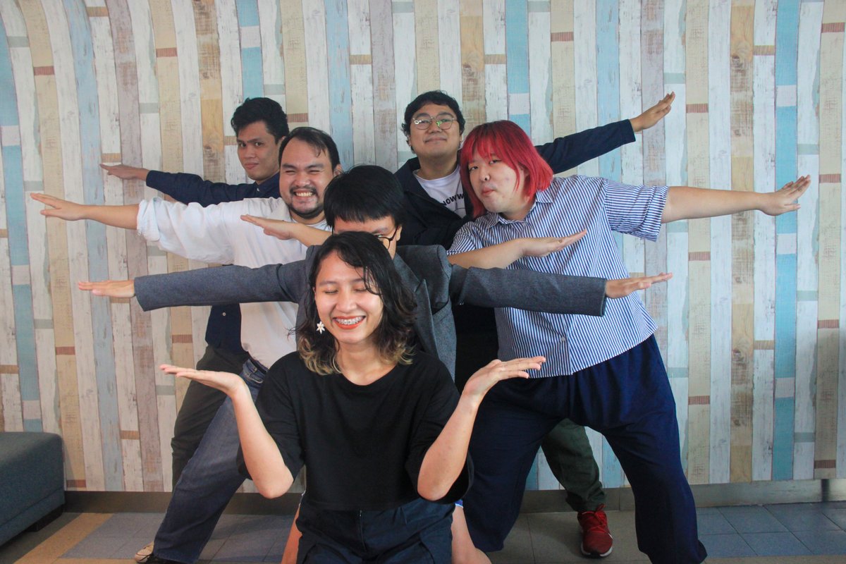 definitestudios's tweet photo. Definitely a Fun Friday for our Defizens during on-site day! Here are some of the amazing people behind the art, animation, and game development works of Definite Studios!
#DefiniteStudios #LifeAtDefinite #officeday #officespace #artstudio #hybrid #gamedevelopment #art https://t.co/r4RdGNsWzJ