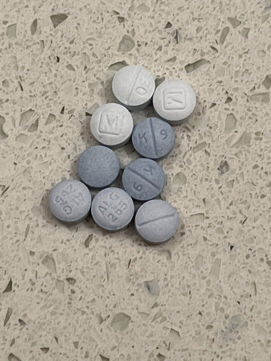 Pink10sK56's tweet photo. What’s your favorite blue 30? https://t.co/j2MTThklR6
