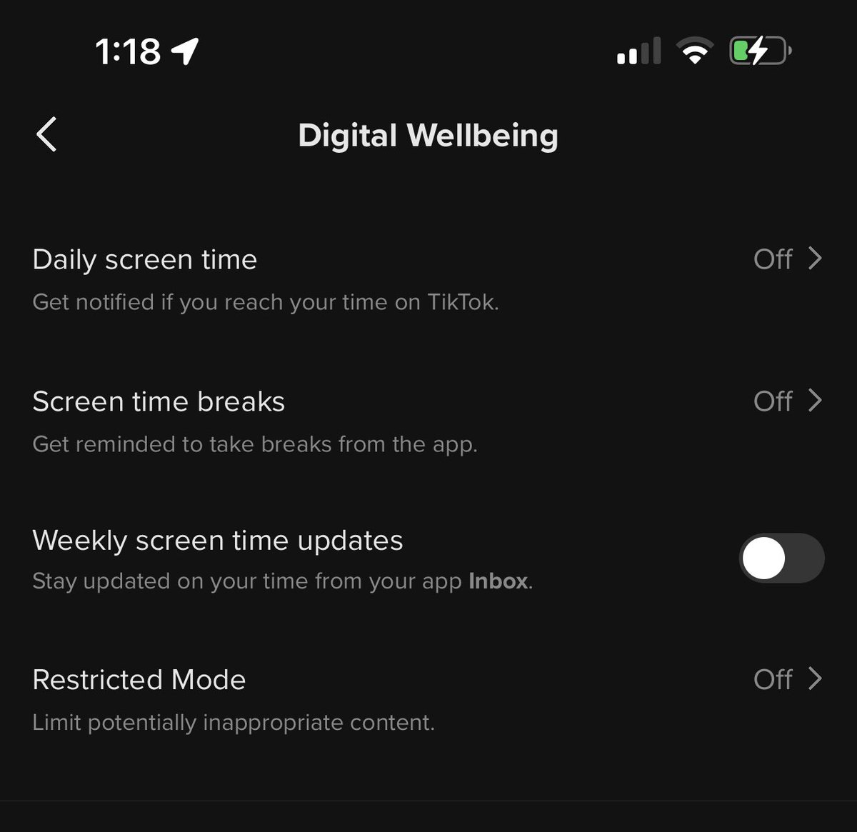 hexthegobbo's tweet photo. @TikTokSupport Uhh why am I getting this error message? I’m 35, for one. Two, I don’t have restricted mode turned on and I never have. https://t.co/EDW0nNDY2Q