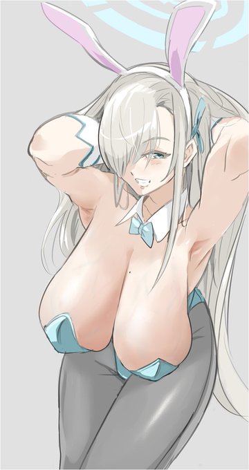 らくがきバニーアスナ。いつもとちょっとペンとか色塗り方変えてみたけどこっちのが合ってるかも 