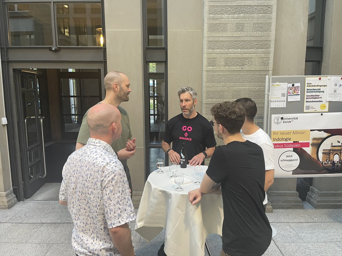 Full house yesterday at our Cardano #blockchain meetup with <a href="/uzh_blockchain/">UZH Blockchain Center</a> 🤩

- Great networking with a room filled with passionate people!