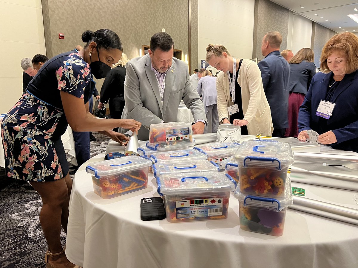 It’s Christmas in July… with <a href="/NLGA/">National Lieutenant Governors Association (NLGA)</a> and Lt Governors from across the U.S. Preparing hundreds of STEM Innovator gifts for potential future <a href="/CortevaUS/">Corteva U.S.</a> R&amp;D Leaders from Chicago’s Westside with <a href="/ProjExplore/">Project Exploration</a>. @bethanyhalllong <a href="/LtGovStratton/">Lt. Governor Juliana Stratton</a> #MakeADifference