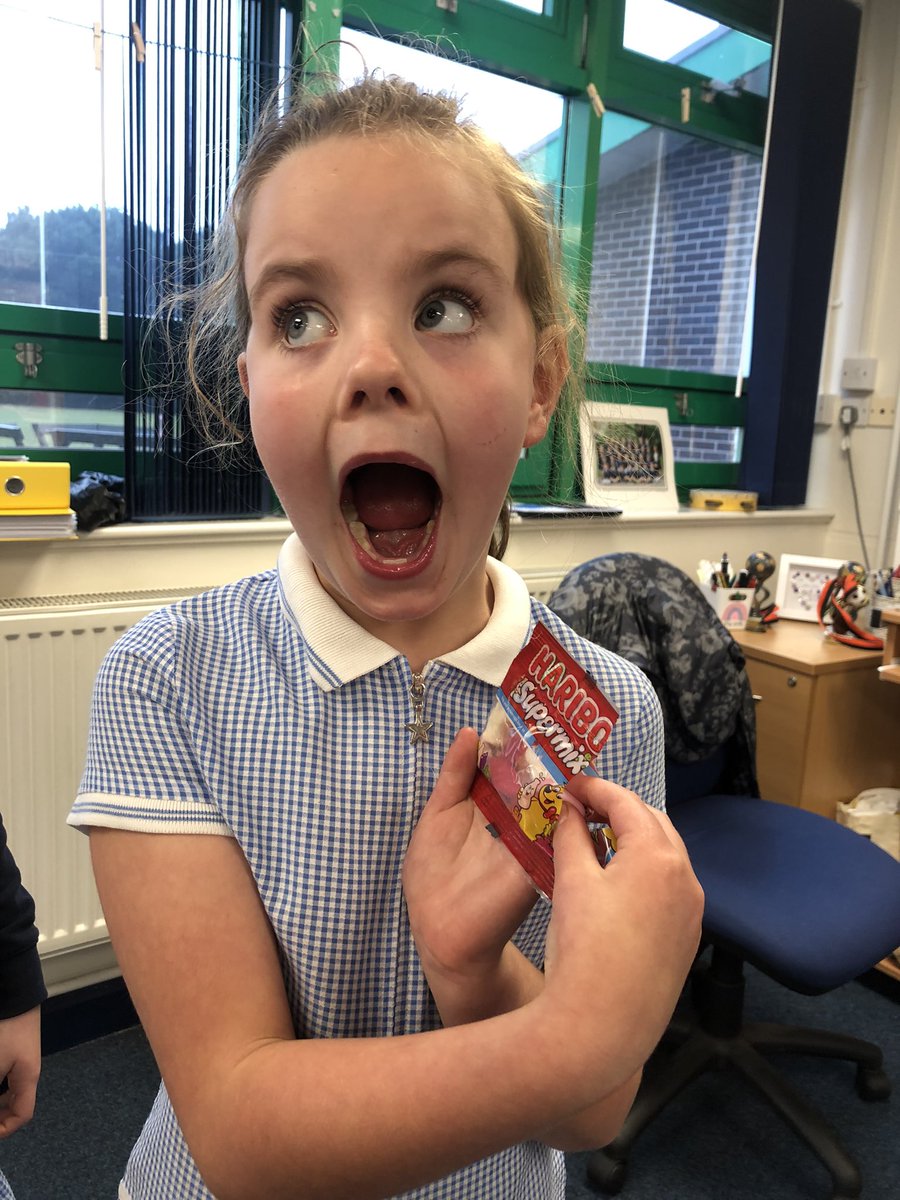 Mrs Wills tweet media