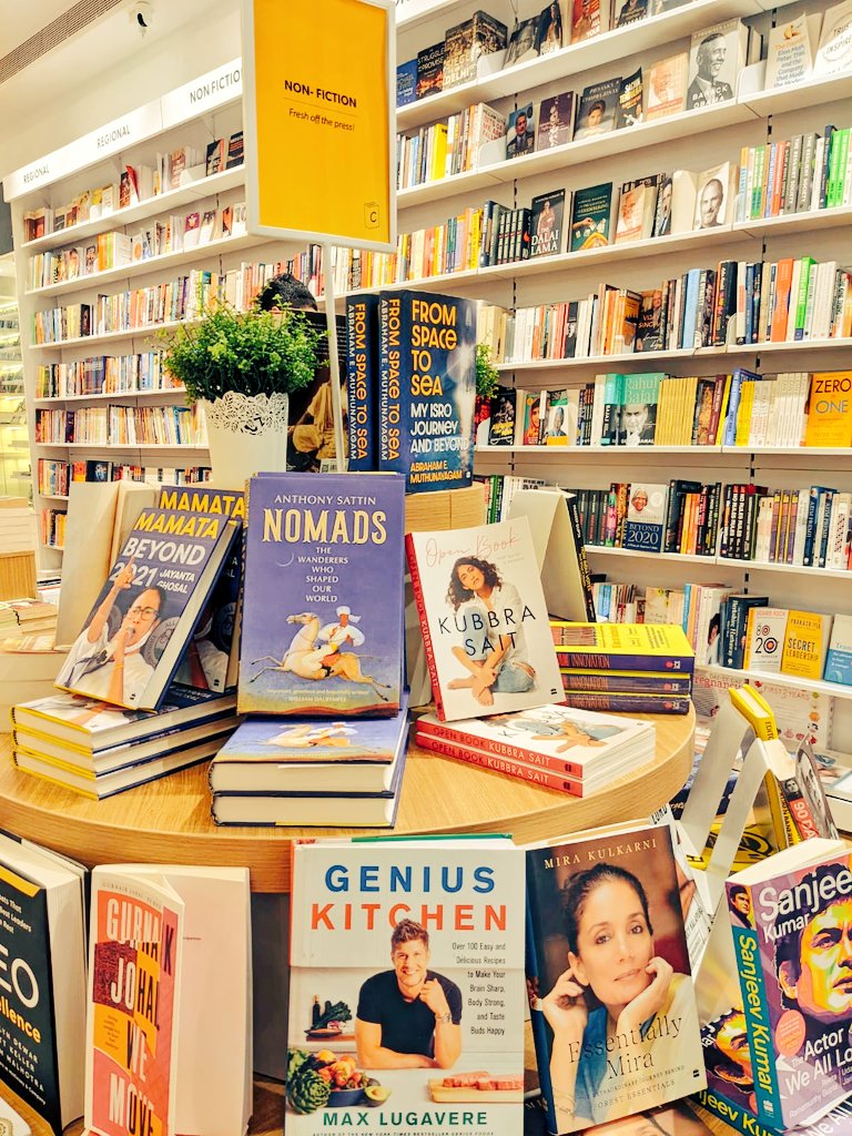 DharmikJadav10's tweet photo. Books give soul to Universe, wings to the mind, flight to the imagination and life to everything.

#readbooks
#inorbit https://t.co/PueS0QTxRf