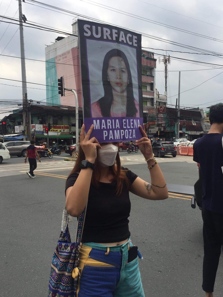 anakbayan_ne's tweet photo. TINGNAN: Upang irehistro ang kanilang pagkundena sa mga biktima ng extrajudicial arrest at detention, isang kilos-protesta ng mga progresibong grupo ang isinagawa kaninang umaga sa Camp Aguinaldo.
#AbolishNTFELCAC
#StopTheAttacks
#HandsOffCL
#SurfaceMoncada2
(1/5) https://t.co/ReiU35qKMV