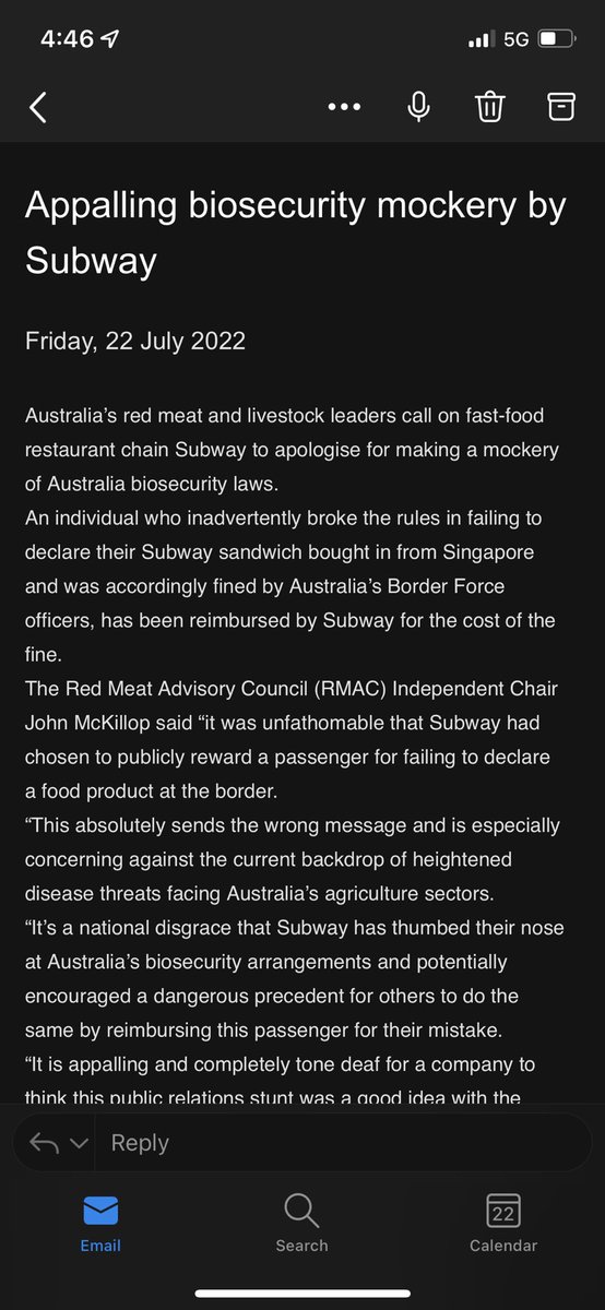 Hughiehogan's tweet photo. According to the Red Meat Advisory Council Subway has reimbursed someone who got fined bringing a foot long into the country. https://t.co/KOACPoxCD5