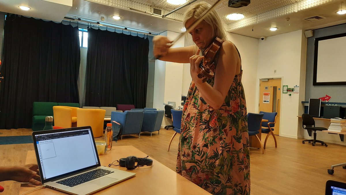 Violinist, silence explorer &amp; sound artist, Dejana Sekulic (aka <a href="/daisyeek/">dejana</a>) has been in the DigiScore lab this week for a 2 week fellowship. It's been a pleasure and great fun so far!
Looking forward to seeing what creativity unfolds next week! 🎼 
#violin #soundinnovation