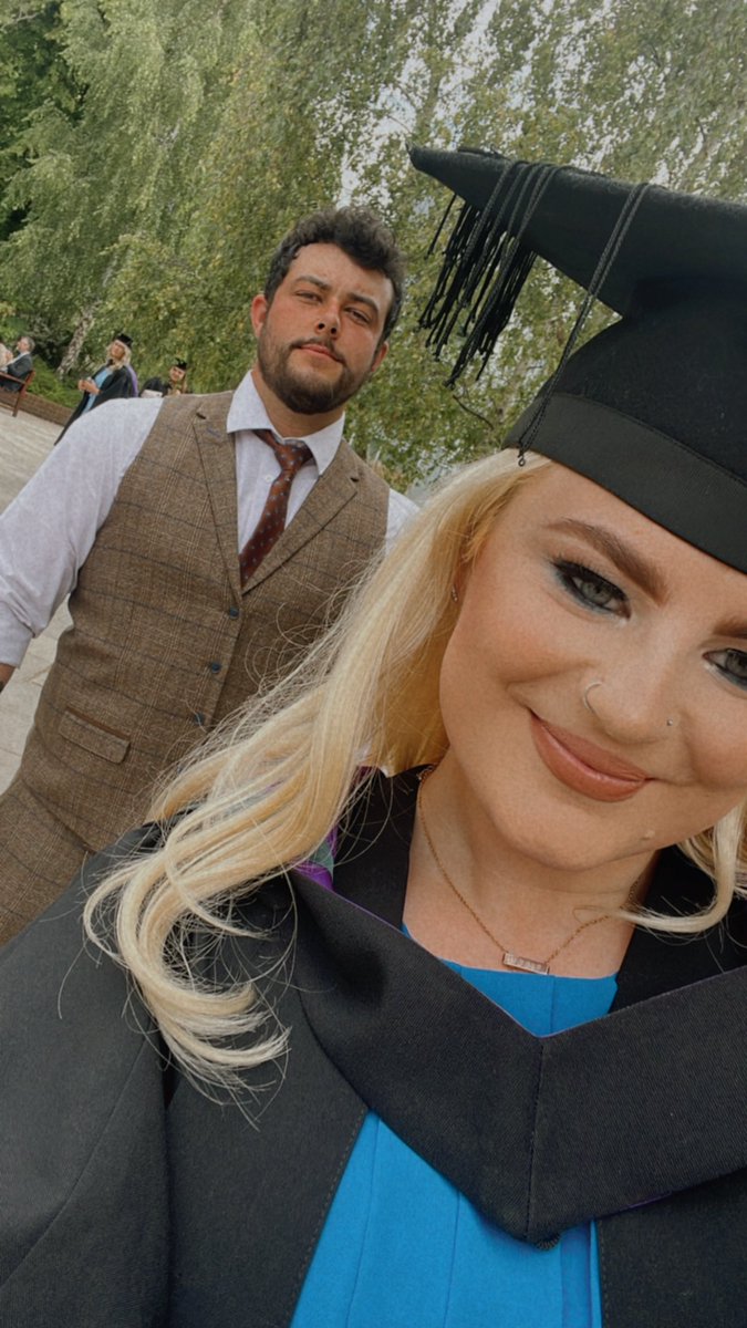 MissBloy's tweet photo. Officially Miss Bloy! Thank you so much @edgehill for making our graduation so special!! 👩🏼‍🎓👩🏼‍🏫📚 #PGCE #graduation2022 #edutwitter https://t.co/QNA8dhSmXb
