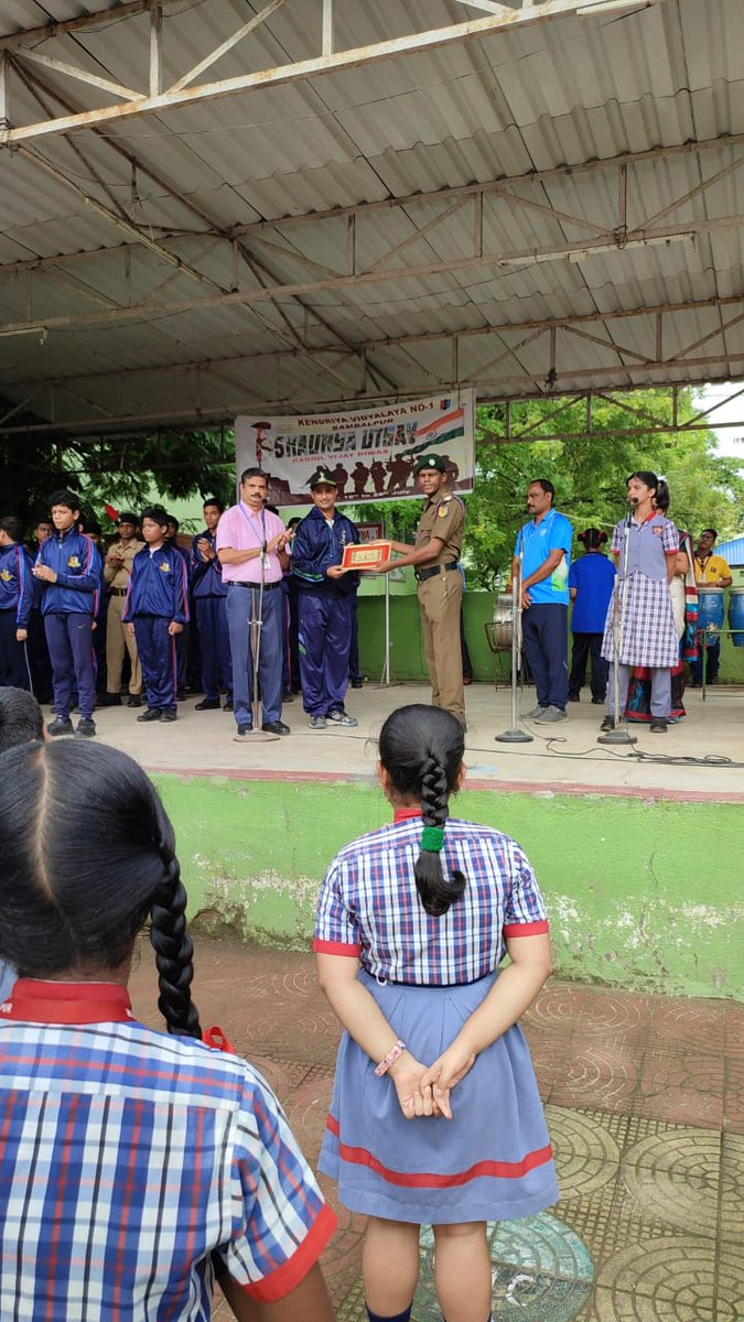 5(O)NCC BN SAMBALPUR, 
"Celebration of Shaurya Utsav"
Guest lecture by Ex-serviceman,
NCC Allumini,Nb Sub Raj Kishor Panda(Retd). Conducted at KV NO-1 School Sambalpur.On 22July 2022.
Strength
Principal-01
ANO-01
Cadets-100
Students-2160
Digital forum registration-100
<a href="/5_odisha/">5 ODISHA BATTALION</a>