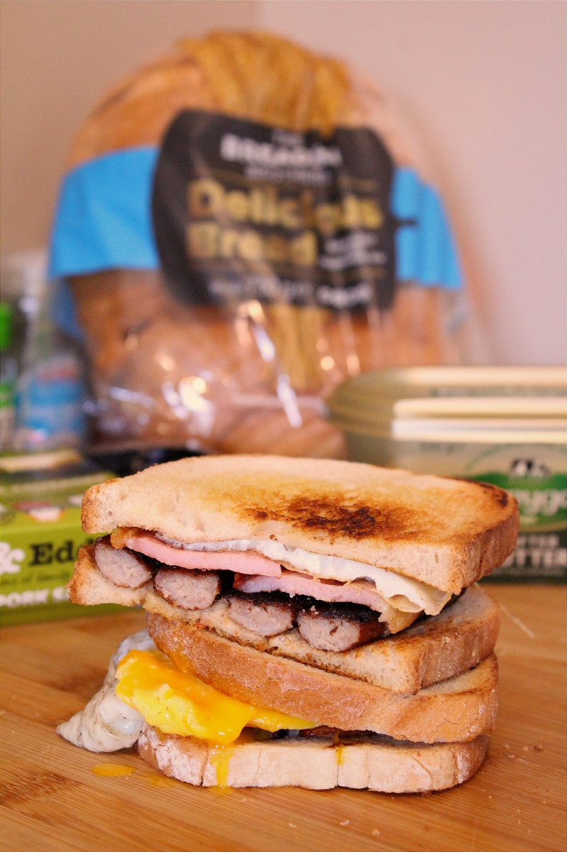 TheBreadskiBros's tweet photo. A day for it. https://t.co/0QFOwaPlki