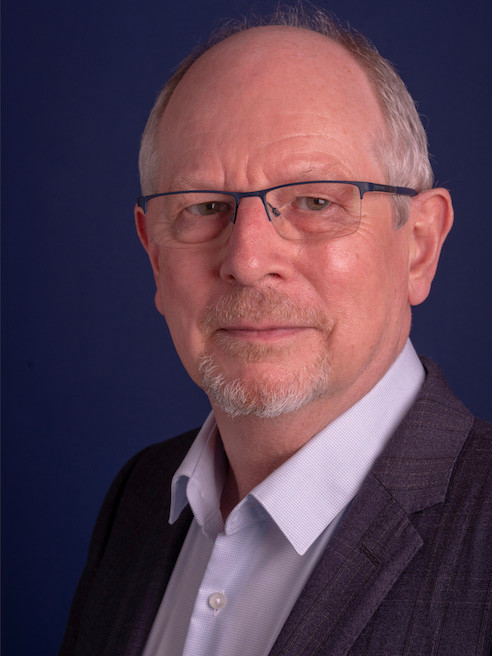 Meet the <a href="/escfs2022/">ESCFS2022</a> speakers: Professor David Dunaway currently leads a craniofacial unit at Great Ormond Street Hospital London. His principle clinical role is in the management of craniosynostosis with a particular interest in craniofacial distraction.