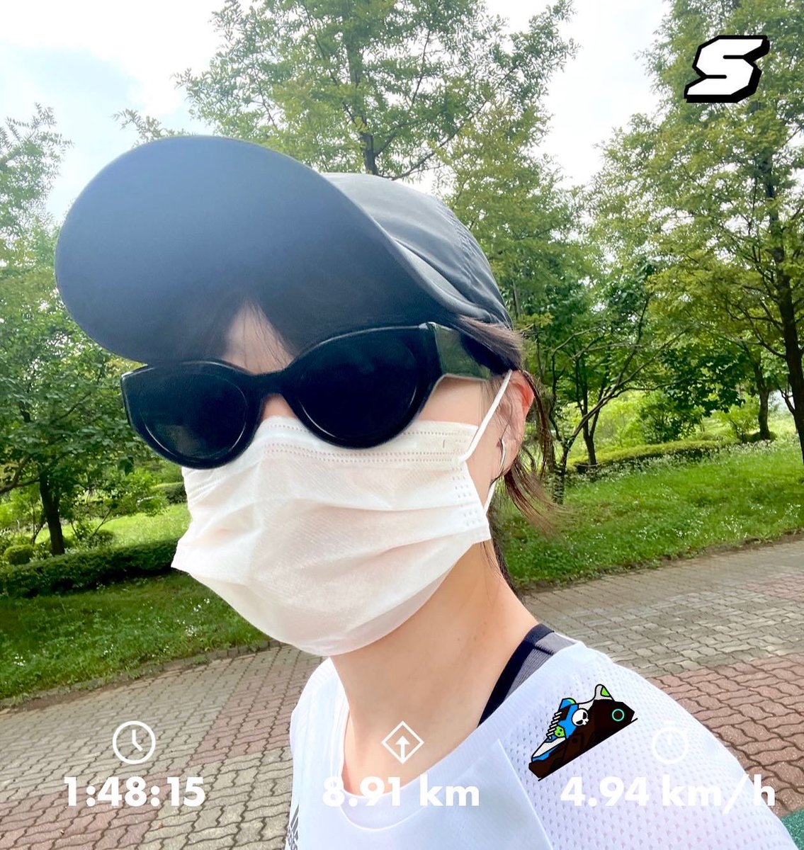알로애 tweet media