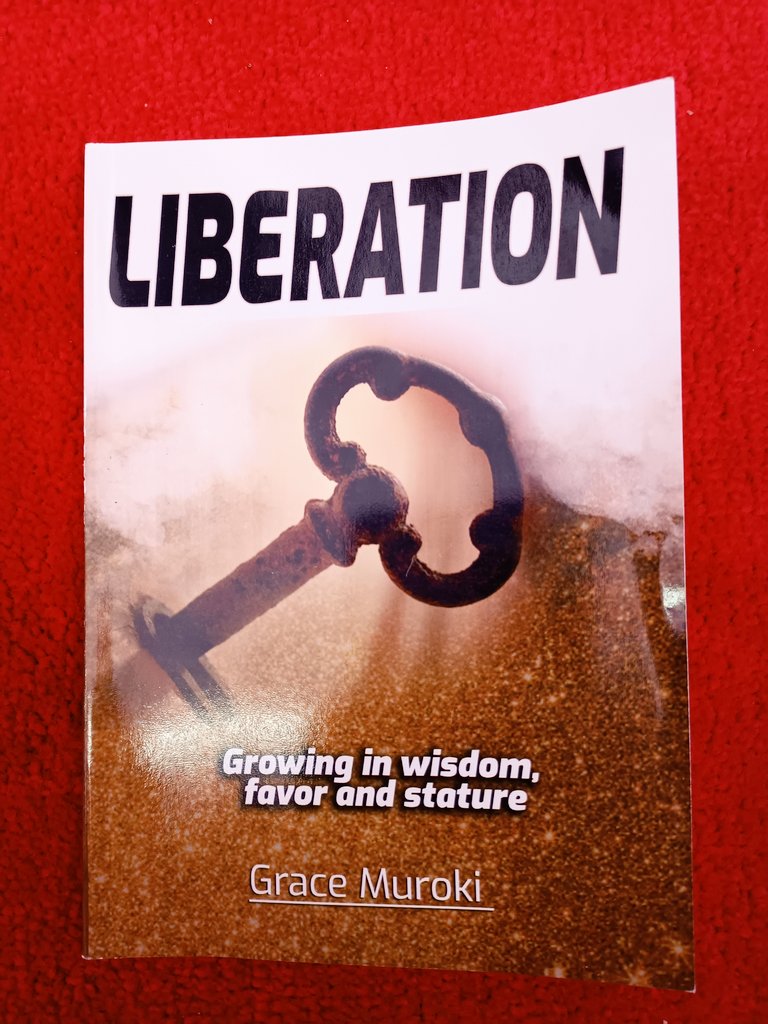 Kevo_Eight's tweet photo. Liberation BOOK LAUNCH @kcauniversity,  by Ms. Grace Muroki. The DVC academics showering words of blessings

Decor: @sunflowerkenya
Venue: @kcauniversity
@its_makena_

 #JoinKCAUniversity 
#LiberationBookLaunchAtKCAU

Msando Moses Kuria 4 million #KUgraduation 
#JusticeForMwamba https://t.co/Cayg4VMJYg