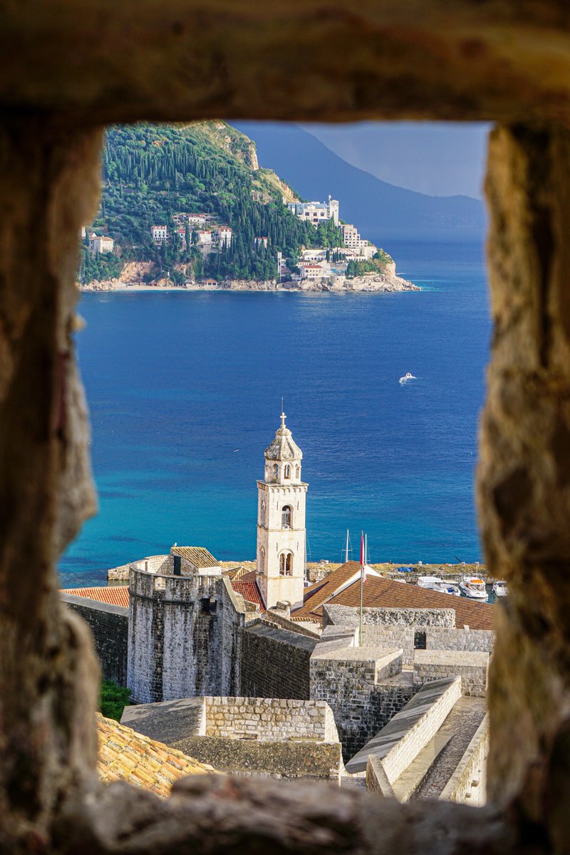 ⭐Non bene pro toto libertas venditur auro, “la libertad no se vende por todo el oro del mundo”. El lema de Dubrovnik ha acompañado a esta hermosa ciudad a lo largo de su historia, hasta convertirse en uno de los destinos turísticos más codiciados del Mediterráneo.

¿Has ido?
