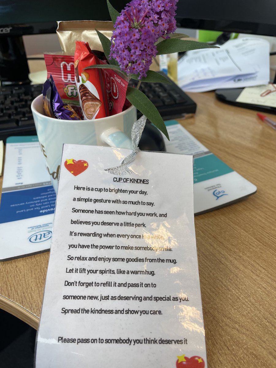 What a lovely gesture this is. Really brightened up a rainy day