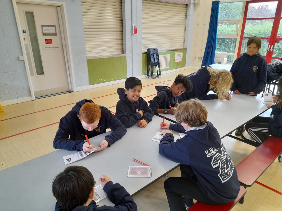 Class 5/6W tweet media
