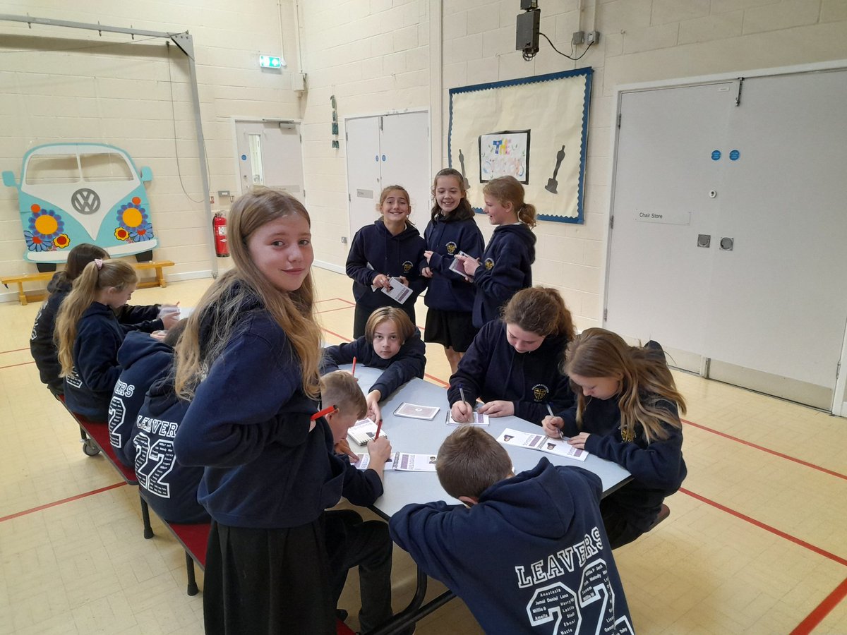 Very busy signing autograph books 📚 😃 @class_6f <a href="/school_ws/">WIlliamStockton</a>