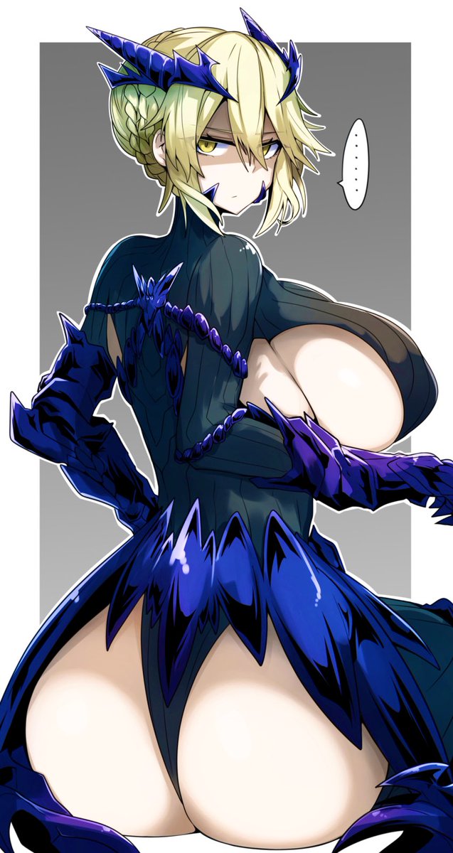 Should she bring out this outfit… Be warned and tread lightly, for the Queen is in a most foul mood…

The change is as significant as night and day… there is no timid, compassionate ruler when she gets in such a mood…

Only a tyrant who will make you her 𝙗𝙞𝙩𝙘𝙝.