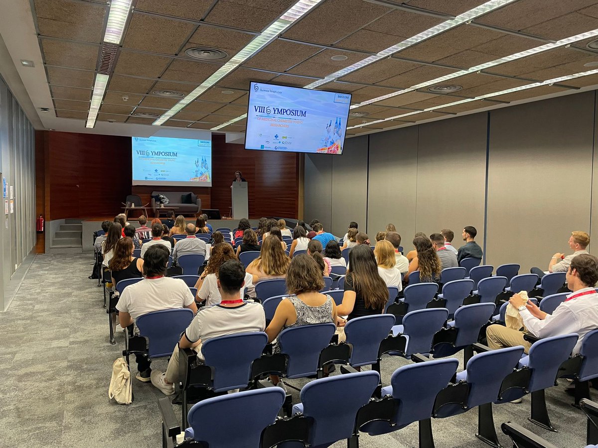 SocEspQuimTerap's tweet photo. VIII Symposium of Medicinal Chemistry Young Researchers starts now!!🤩 Hope you all enjoy in this fantastic day 
Discuss about your scientific research with #SEQT_SymposiumYR https://t.co/b1NXaYqude