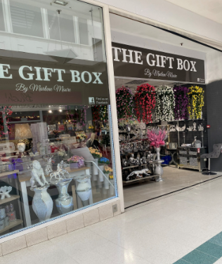 CornmillCentre's tweet photo. Have you visited The Gift Box?💎
The Gift Box is a family run business with a fabulous range of items including household decorations such as unique ornaments & crystals.😍⭐️
Find them on Northgate mall🤍
#thegiftbox #darlington #shoplocal #shopindependent #lovelocal #sparkle https://t.co/llzUOCbpoT