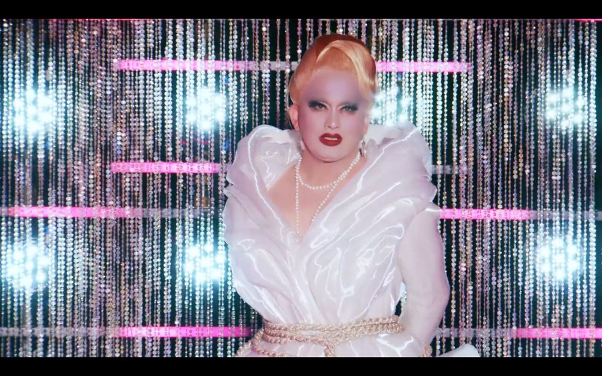 Z3RALT's tweet image. Jinkx Monsoon for the crown! #TeamJinkx #AllStar7 #DragRace