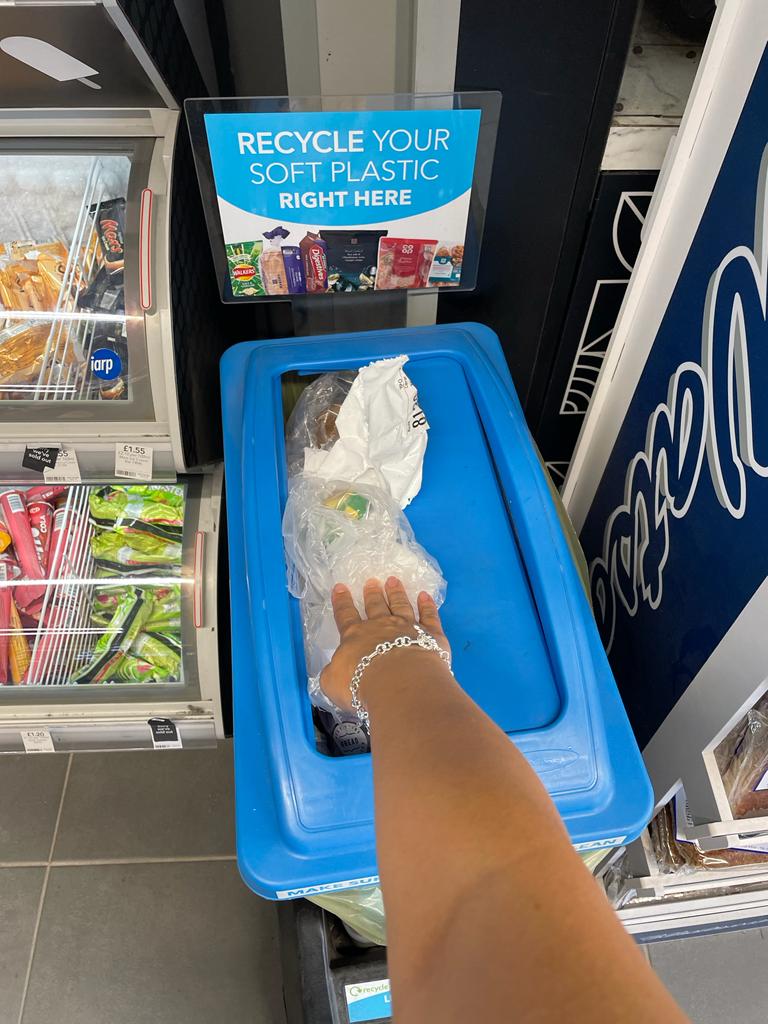 Following our sustainability talk children at Warthill CE primary school collected soft plastic to recycle. They all received Local hero activity book and sweets to share as a thank you #itswhatwedo #coopstamfordbridge <a href="/Tom_MPM/">Tom Copeland</a>