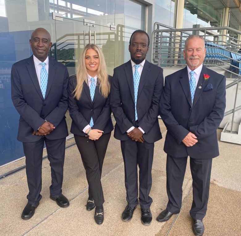 King George weekend at #AscotRacecourse proud to supply to this amazing venue. #KnightsSecurity 🐎