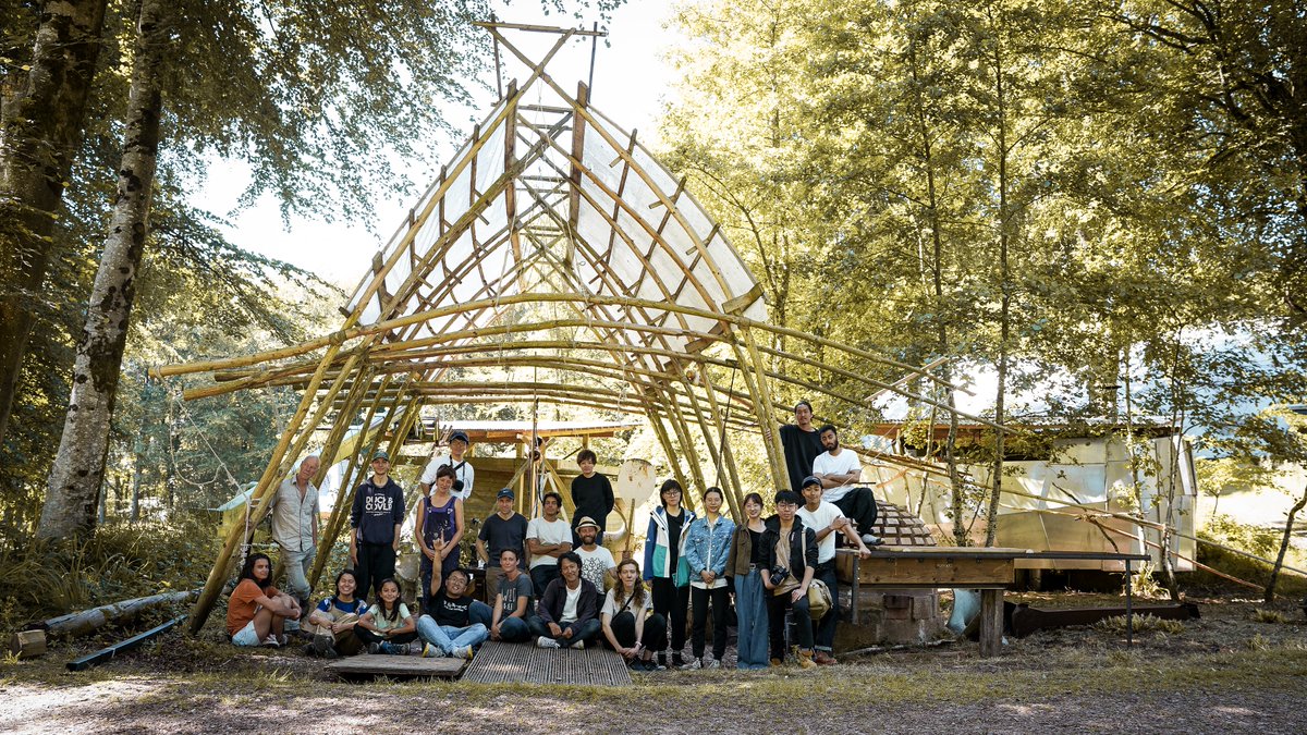 HookePark's tweet photo. Hooke Park hosted the Maeda Furnishing Landscape @aaschool Visiting School for a weekend full of material exploration, prototyping, and collective design. The students contributed to the outdoor dining area by adding an entry portal, kinetic bbq grill, and charred cedar gutter https://t.co/GOJ91hytyp
