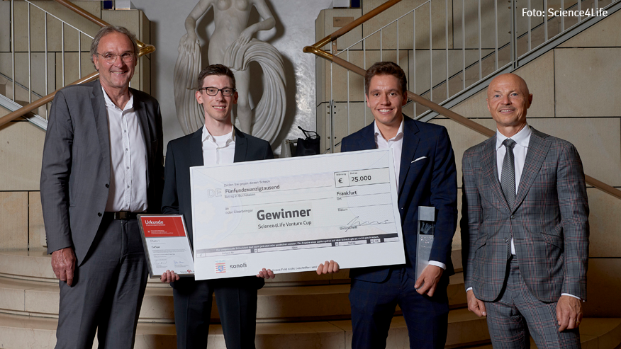 REACH_Euregio's tweet photo. Der erste Preis beim #Science4Life Venture Cup geht in diesem Jahr an Team #CatSper aus Münster 🏆. Das Team vom Centrum für Reproduktionsmedizin und Andrologie der @WWU_Muenster freut sich über ein Preisgeld in Höhe von 25.000 Euro: https://t.co/zIUctz43lp https://t.co/OU4HsrNnwV