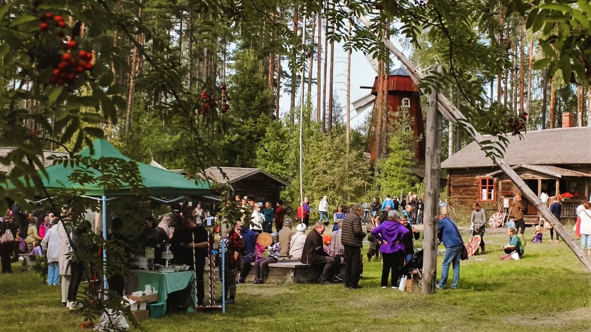 Discovering Finland tweet media