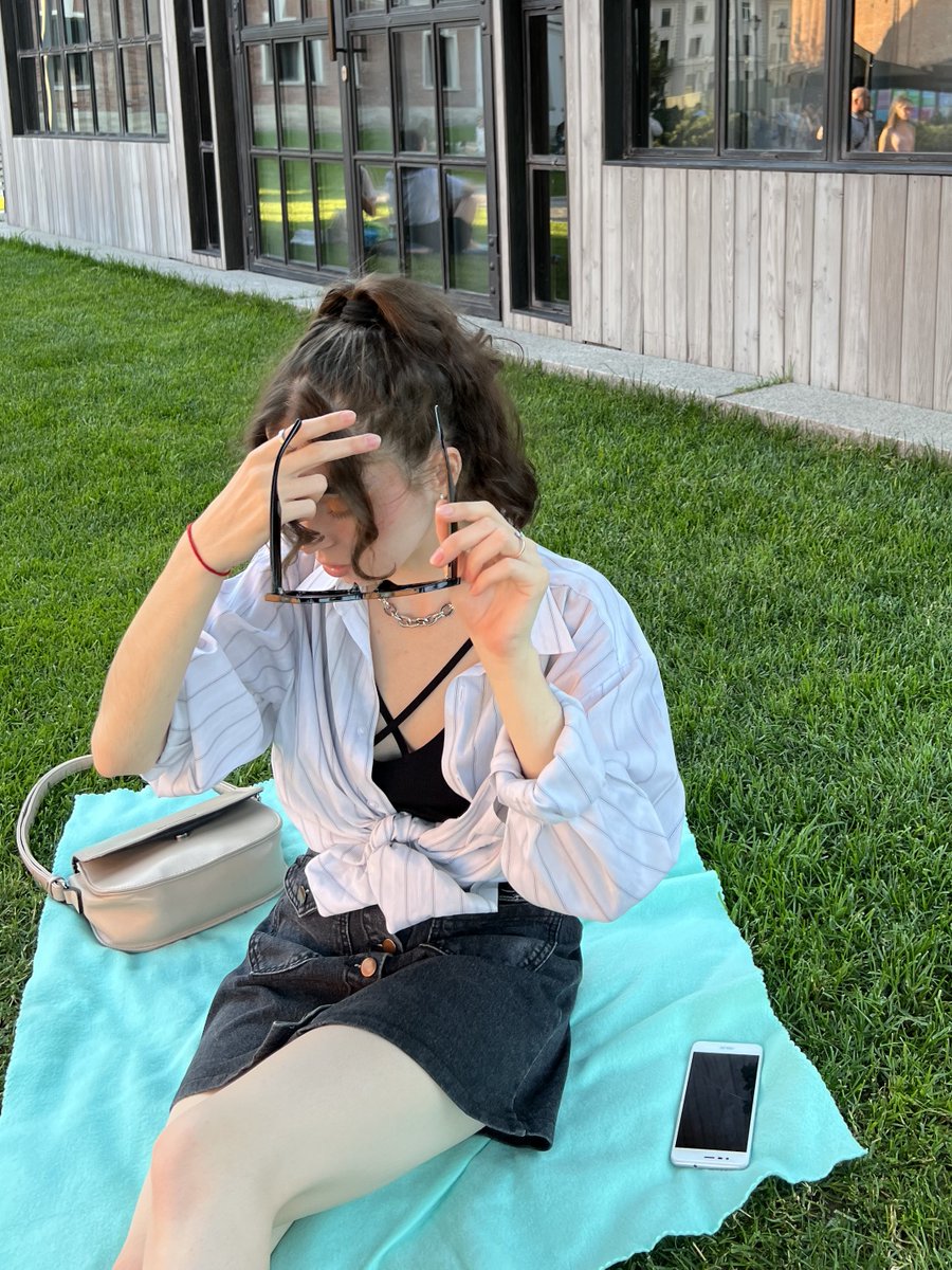 stasiusdarnight's tweet photo. девочки в голландии🥰🥰🥰 https://t.co/9mg7aViXFB