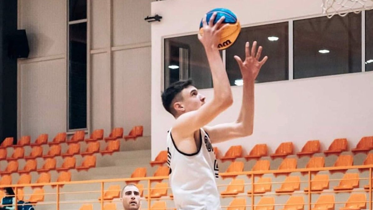 Base CBGC tweet media