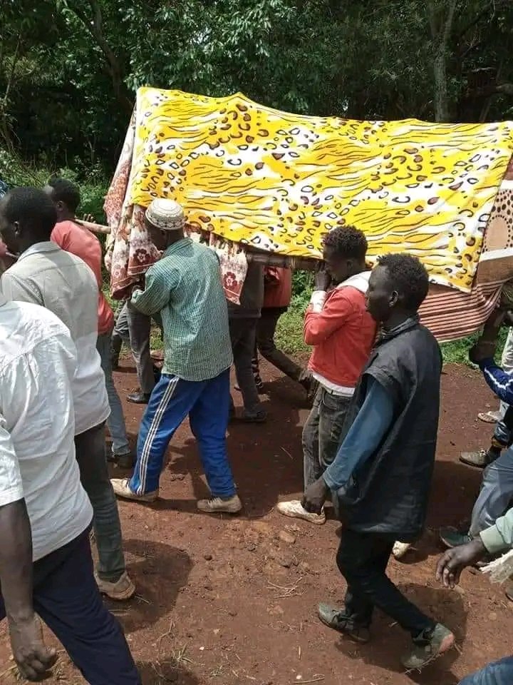 mintom04's tweet photo. The gov’t of Ethiopia has deliberately blocked the news about #benishangul killing innocent and displacing millions of  people for Land grabbing  purpose #voiceforbenishangulpeople
 @UNHumanRights
@AJEnglish @BBCAfrica @amnesty https://t.co/zrJ4zUbt05