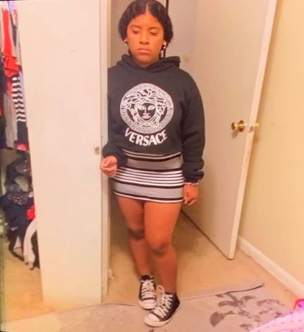 FairfaxCountyPD's tweet photo. Missing Endangered Child: 11yo Kimberly Villeda-Lopez last seen around 12:45am in the 4300 blk of Carmelo Dr, Annandale. She is 5’1”, 120lbs. Blk hair &amp; bro eyes. She was wearing blk hoodie w/Versace logo, whi/blk skirt (pictured). Endangered due to age. Call 703-691-2131 w/info. https://t.co/R4oe1tLTdO