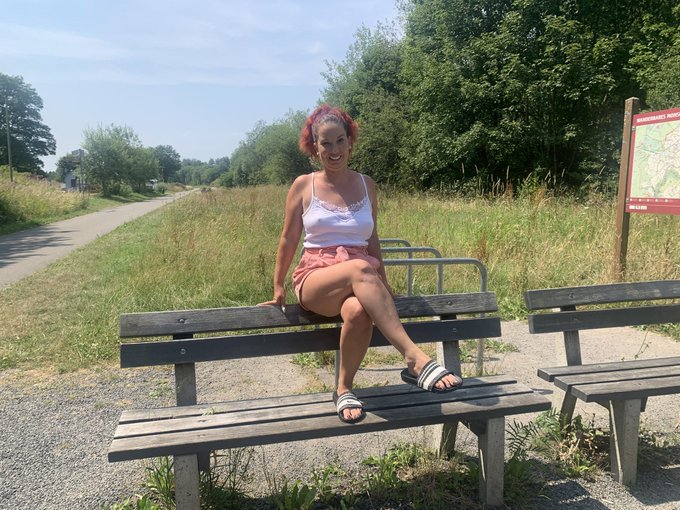 Die Sonne ist wieder da , wer kommt mich abholen ? https://t.co/kpUrmpHUC9<a href="/tag/sperma"class="tags"><span>#sperma</span></a><a href="/tag/spass"class="tags"><span>#spass</span></a><a href="/tag/hannover"class="tags"><span>#hannover</span></a>