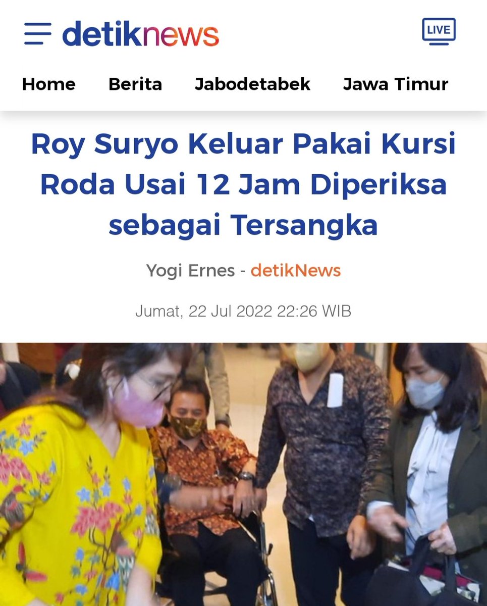 SantorinisSun's tweet photo. Lemah ternyata fisiknya!
Beda jauh ama bacot nyinyirnya... https://t.co/JTN0yPfND9