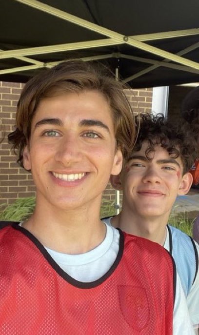 BASHOEPICS's tweet image. smiley :)