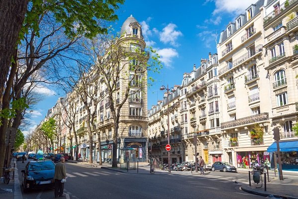 Nantes et Paris : l’immobilier de luxe est très dynamique gaalon-guerlesquin.fr/actualites/nan…