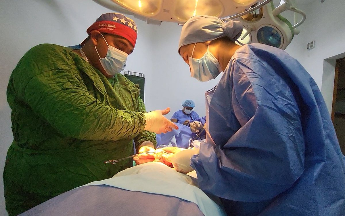 AdventistasDIA's tweet photo. En Venezuela, Iglesia Adventista brinda atención médica a más de dos mil miembros necesitados
https://t.co/vtI1Yc17U3 https://t.co/0LsfmaTHcI